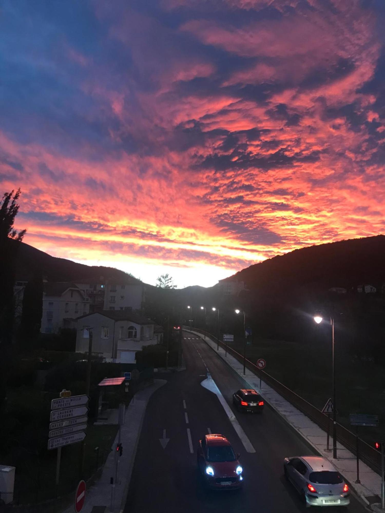 Hebergements A La Rive, Accueil Ouvert Tous Les Jours Jusqu'A 20H00 Dernier Delai, Depuis 30 Ans ! Reserver Ici Svp ! Merci ! Aucun Reglement A Distance Accepte, Paiement Par Cb, Especes, Cheque Ou Cheques-Vacances Imperativement A La Remise Des Clef Amélie-les-Bains-Palalda Εξωτερικό φωτογραφία