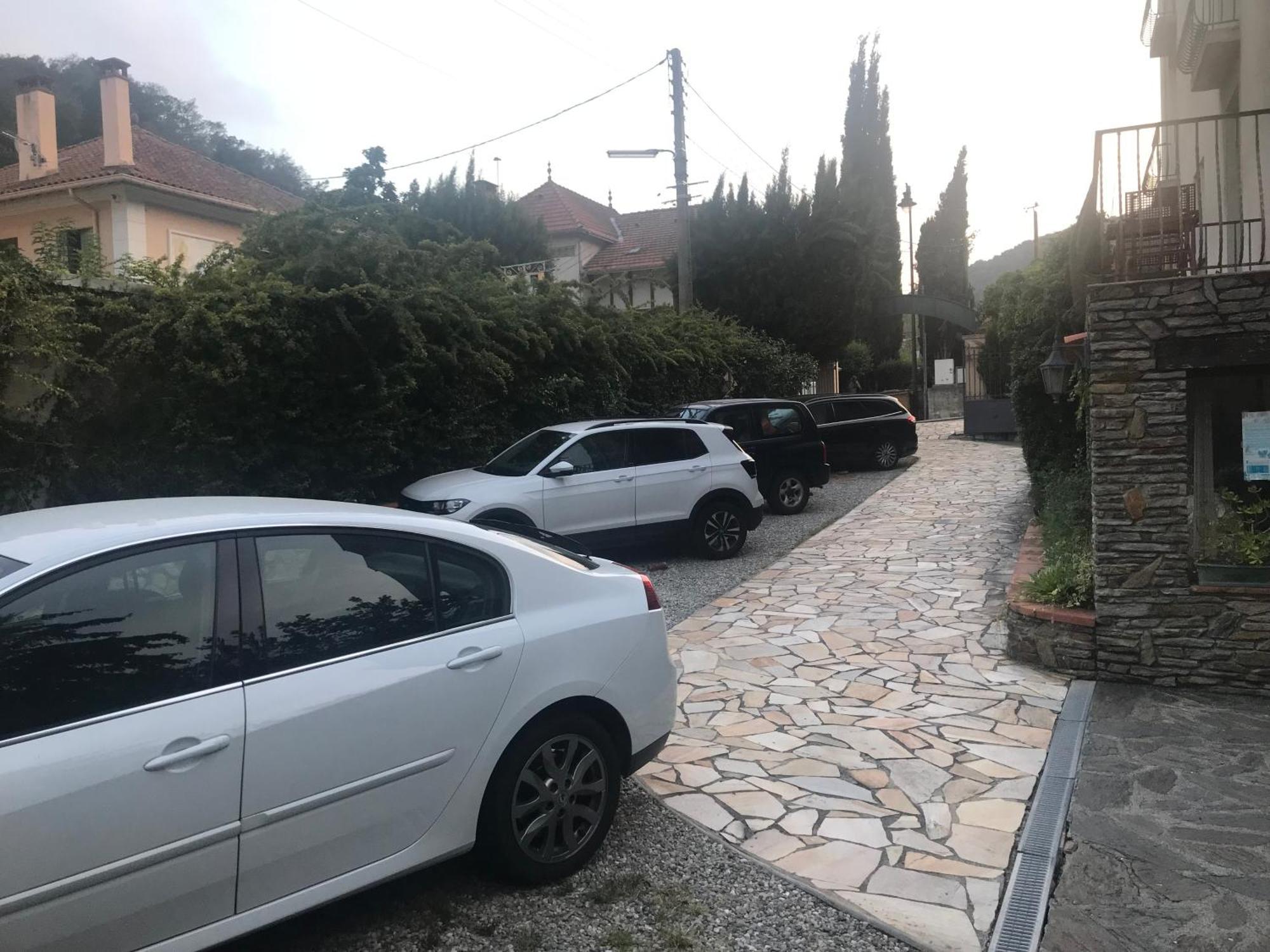 Hebergements A La Rive, Accueil Ouvert Tous Les Jours Jusqu'A 20H00 Dernier Delai, Depuis 30 Ans ! Reserver Ici Svp ! Merci ! Aucun Reglement A Distance Accepte, Paiement Par Cb, Especes, Cheque Ou Cheques-Vacances Imperativement A La Remise Des Clef Amélie-les-Bains-Palalda Εξωτερικό φωτογραφία